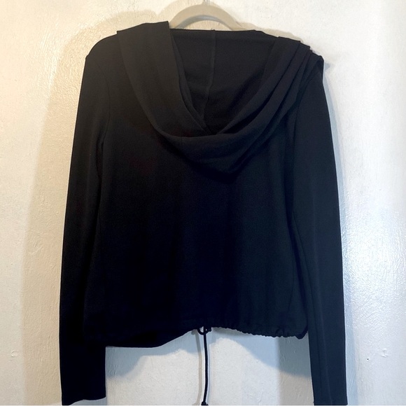 BLANKNYC -black open front lightweight hoodie with cinch tie bottom Size S - Picture 2 of 9